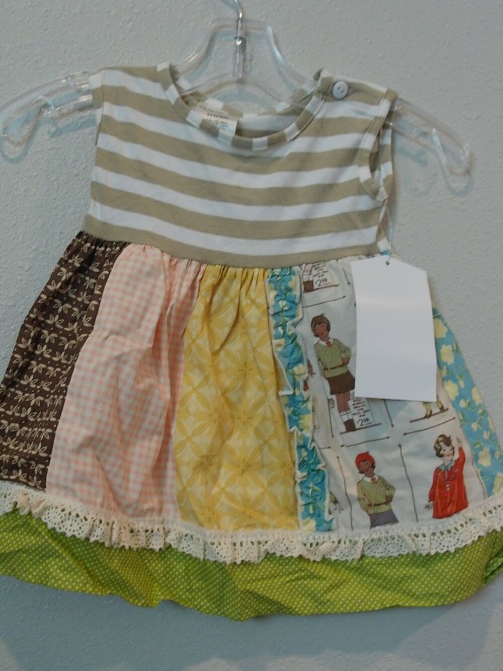 Emily  Dress with People, Persnickety